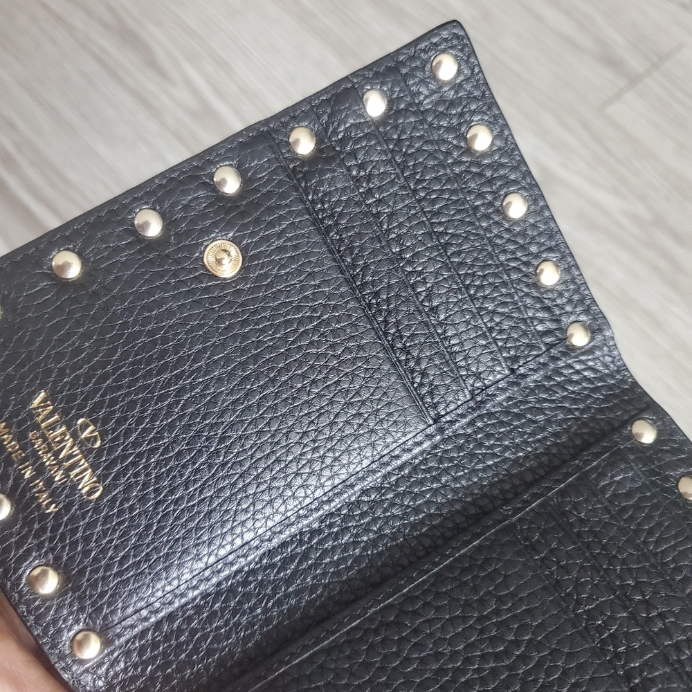 Valentino Card and Coins Wallet - Picture 6 of 16